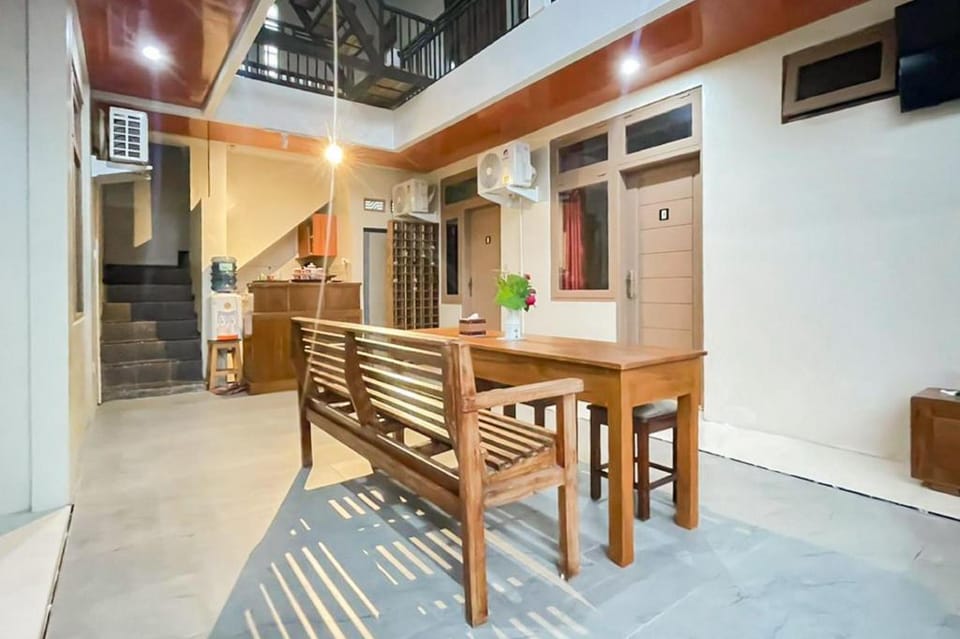 Homestay Syariah Cahaya Panca Arga near Grand Artos Mall Mitra RedDoorz Hotel in Indonesia
