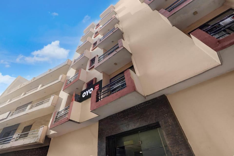 Hotel O Mishra Hotel in Noida