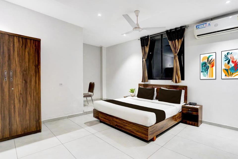 Super Collection O Kalol Junction Formerly Hotel Prime Land Hotel in Gujarat
