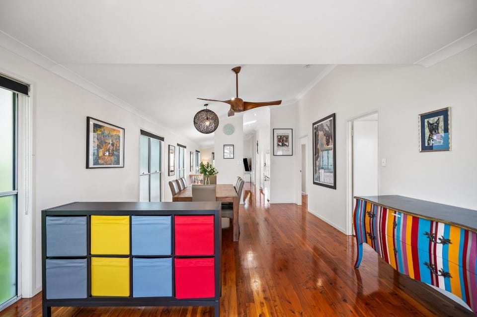 Bright 3-Bed Home in Leafy Annerley Vacation rental in Brisbane