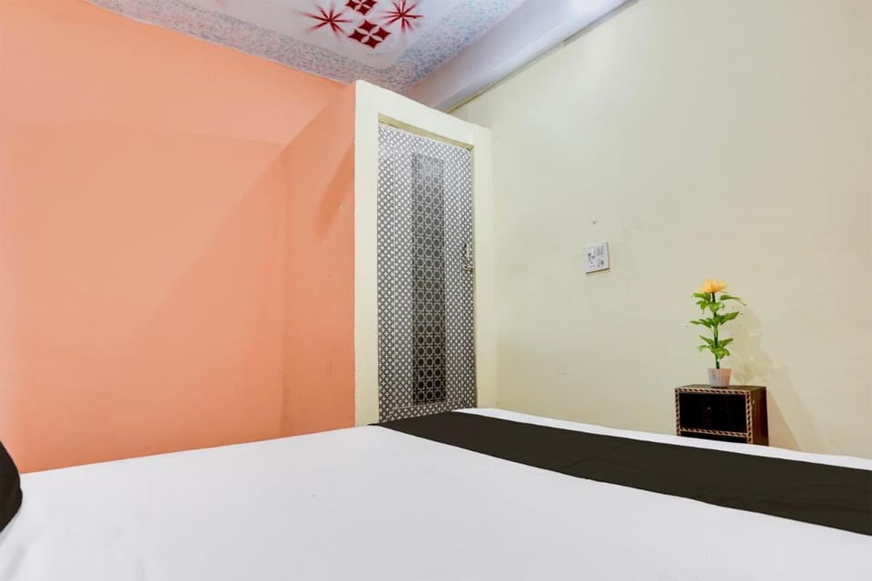 SPOT ON Hotel VK Hotel in Uttar Pradesh