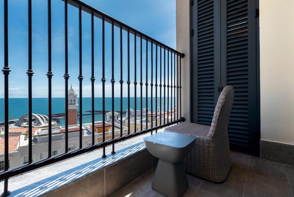 PhuquocHub Sea View Hotel in Phu Quoc