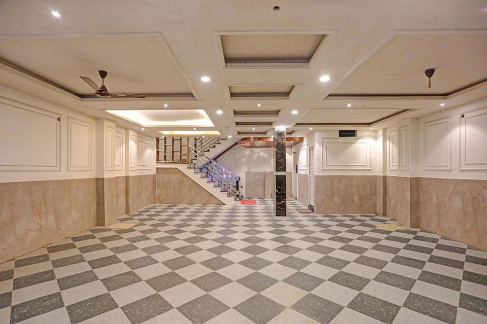 FabHotel Dnu Palace Hotel in Varanasi
