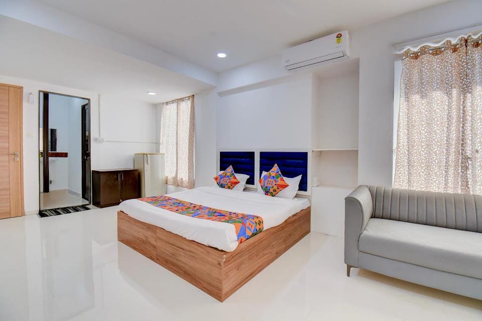 FabHotel Rajyog Residency Hotel in Pune