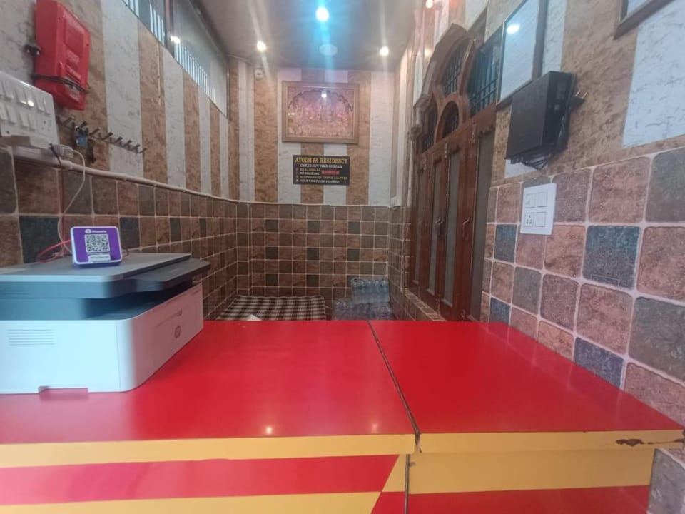 Hotel Ayodhya Dham 200 meter Ram Mandir Hotel in Uttar Pradesh