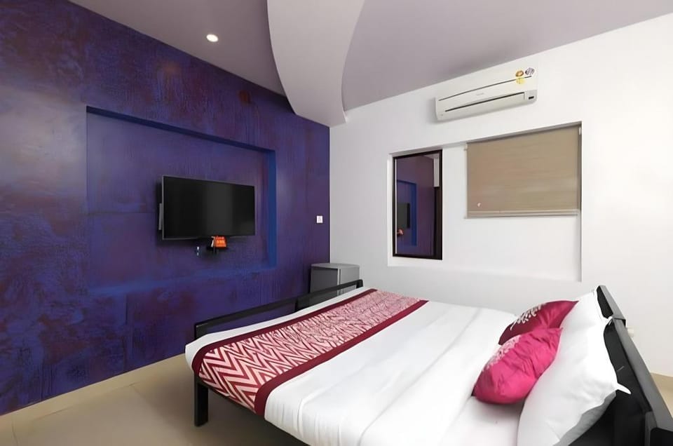 Aathira Hill Stay Hotel in Ooty