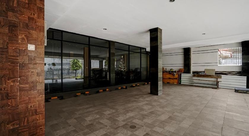Hotel O near Ciputra World Surabaya formerly Darmo Residence Hotel in Surabaya