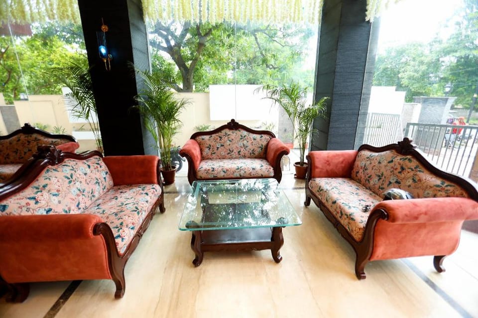 The Pinnacle Inn Sarnath Varanasi Hotel in Varanasi