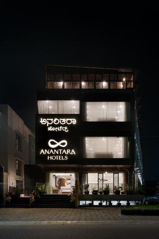 Anantara Hotels Mysore Hotel in Mysuru