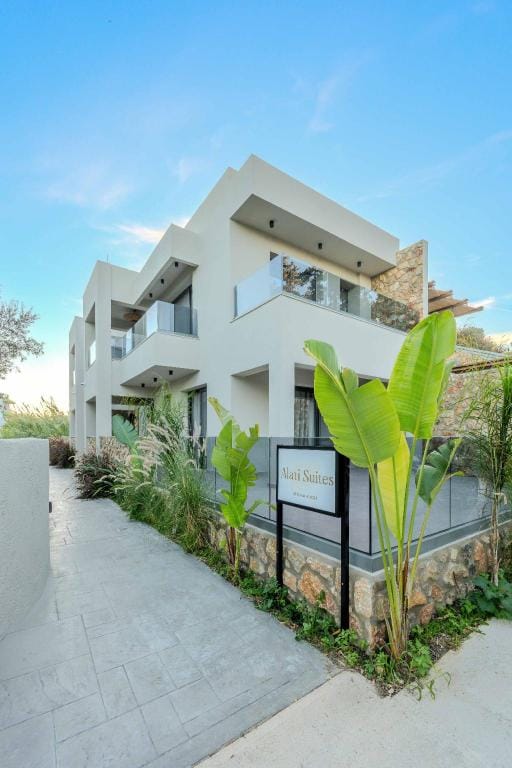 Alati Suites Stegna Hotel in Decentralized Administration of the Aegean