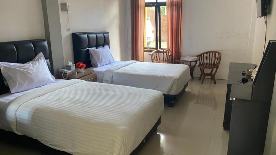 Syariah Edotel SMKN 1 Cipanas Hotel in West Java