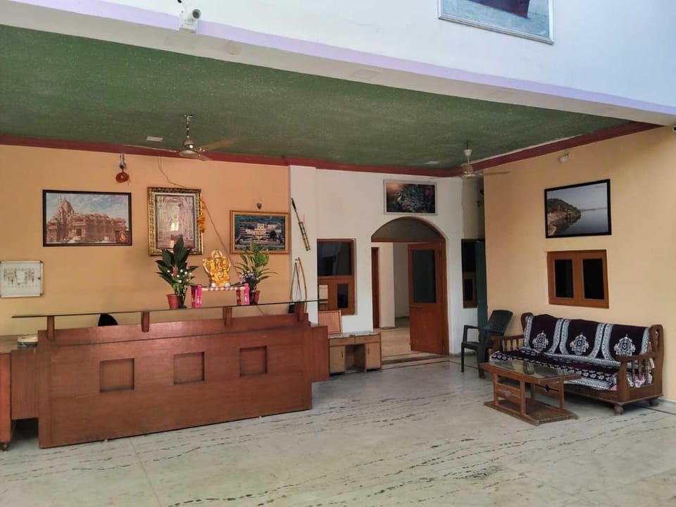 Mangal Murti Hotels Pvt. Ltd. Hotel in Ahmedabad