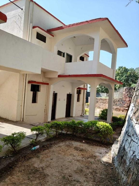 Mangal Murti Hotels Pvt. Ltd. Hotel in Ahmedabad