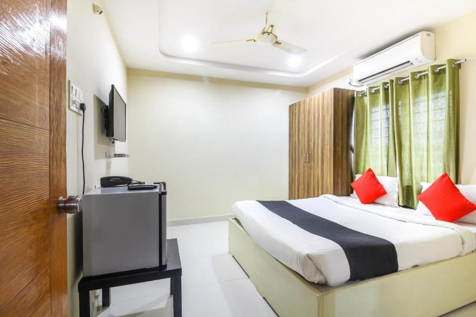 Hotel O Hitech inn Hotel in Hyderabad