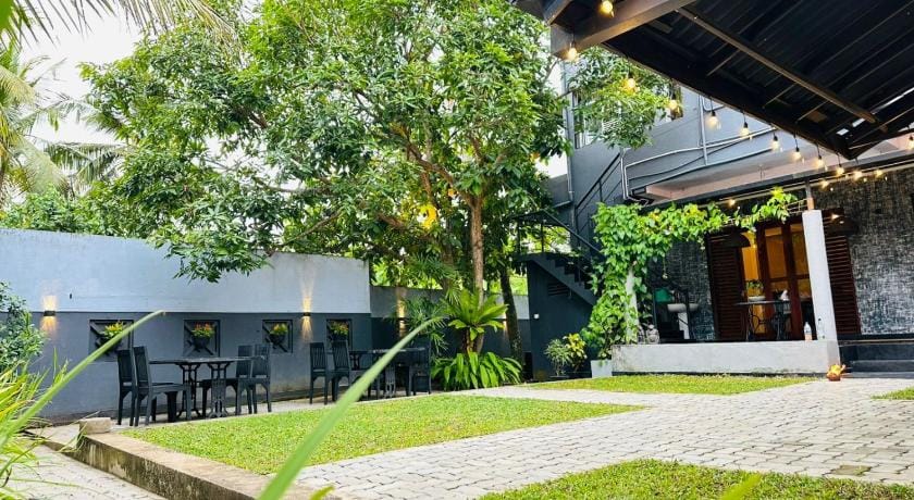 Villa Machan Unawatuna Hotel in Southern Province