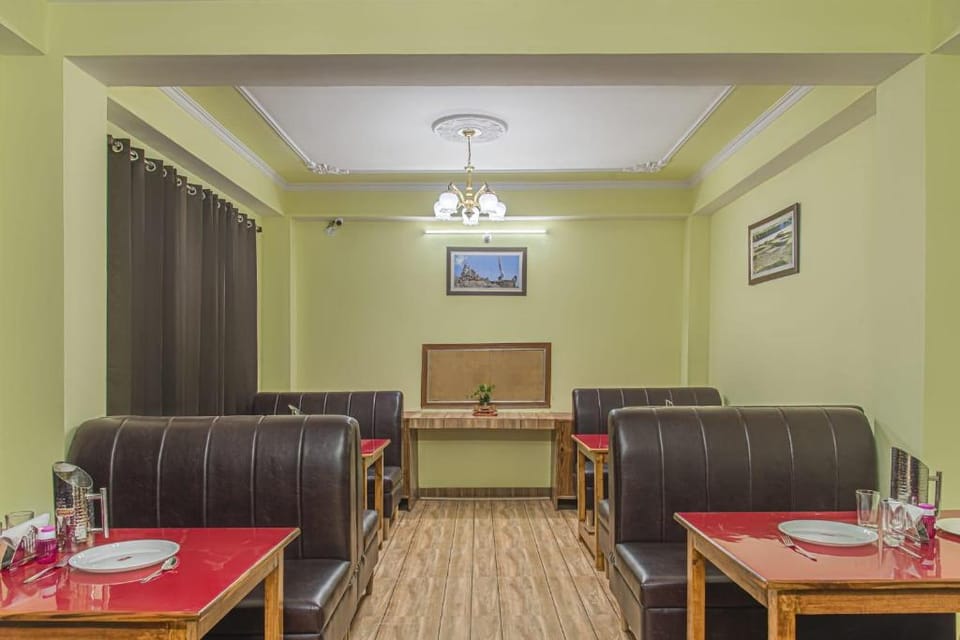 Mystiq Mountain Hotel in Shimla