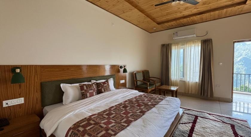Vistaar Hotels & Resorts Resort in Uttarakhand
