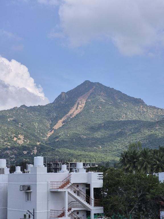 VV GUEST HOUSE & ROOMS Hotel in Tamil Nadu