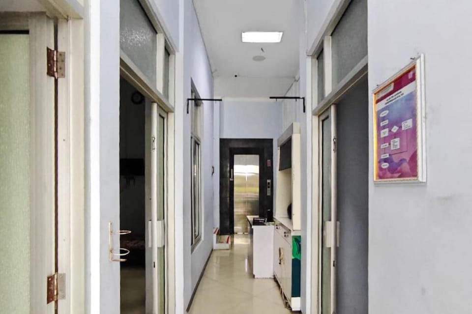 Riyani Residence Pemalang Mitra RedDoorz Hotel in Indonesia