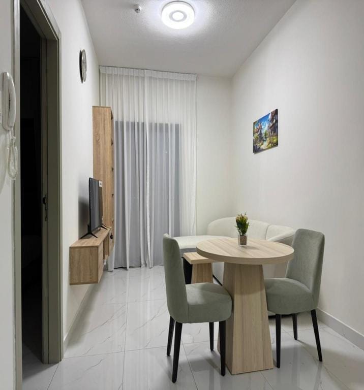 Luxury Apartment with Pool Gym & Free Parking at E Hotel in Dubai