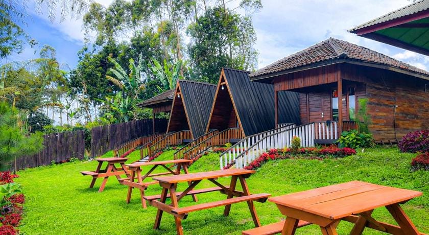 RedDoorz Resort @ Hajeka Pangalengan Bandung Hotel in West Java