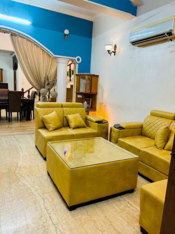 Easy Home Stay Prayagraj Uttar Pradesh Hotel in Uttar Pradesh