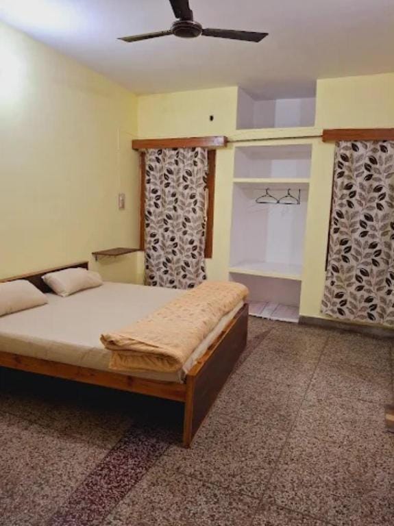Krishna Bliss Homestay Prayagraj Uttar Pradesh Hotel in Uttar Pradesh