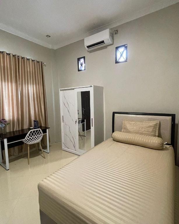 Utama Kuta Alam Guest House Hotel in Indonesia