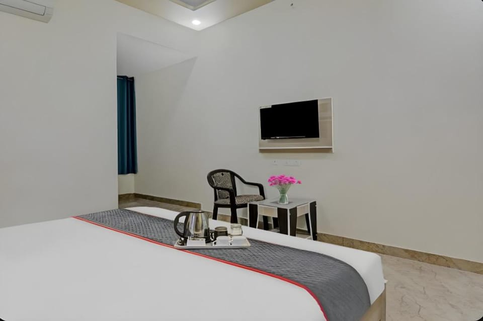 RROOMS Elite Hotel P S Palace Hotel in Lucknow