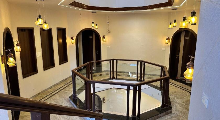 Hotel Omkareshwar Jyotirling Inn Hotel in India