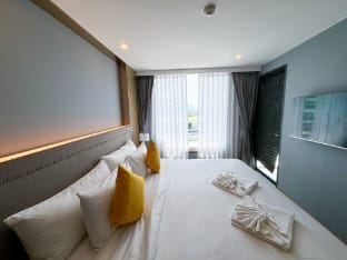 Bright 2BR Rawai Condo Pools & Gym S5507 Apartment in Rawai
