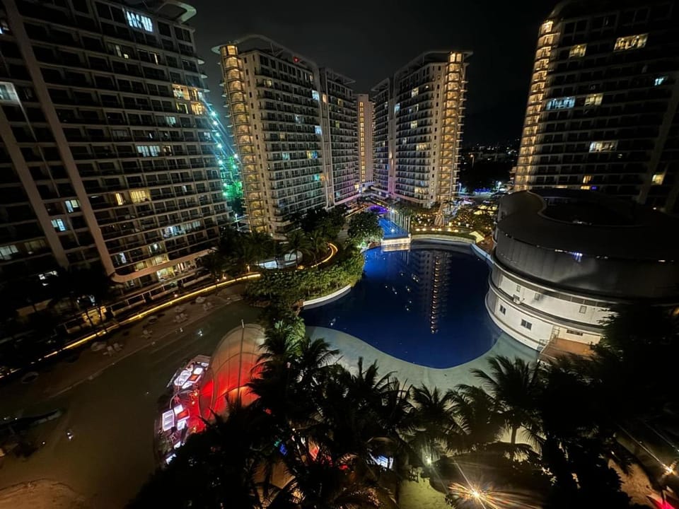Azure staycation Apartment in Paranaque