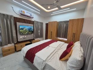 Brand New BHARATHI STAYS Ultra luxury room Apartment in Tirupati
