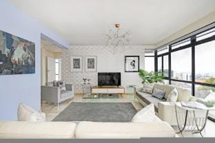 Bed Bantry Bay | City and Sea View | 100m to Beach Apartment in Sea Point