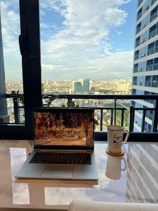 Stunning 41F Skyline View • Relaxing City Escape Apartment in Makati