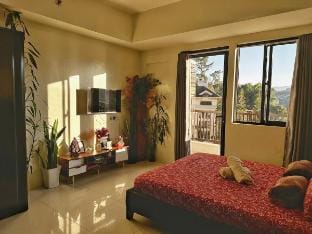 Brenthill Unit w/ Sunset view near Session Rd Apartment in Baguio