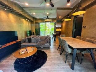 2BR Myna A Pico De Loro Near Beach & Pool Apartment in Nasugbu