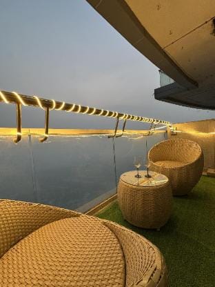 Luxury stay supernova spira river view  Apartment in Noida