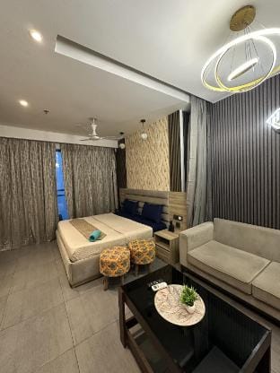 Luxury stay supernova spira river view  Apartment in Noida