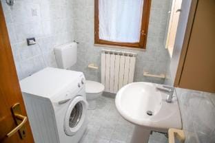 Ground-floor haven just 350mt from the beach Apartment in Veneto