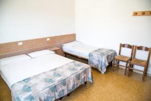 Two triple bedroom flat near the beach in Eraclea Apartment in Veneto