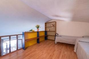 Cozy apartment with furnished patio Apartment in San Teodoro