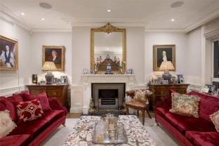 Luxury 6-Bedroom Flood Street, Chelsea, London Apartment in City of Westminster