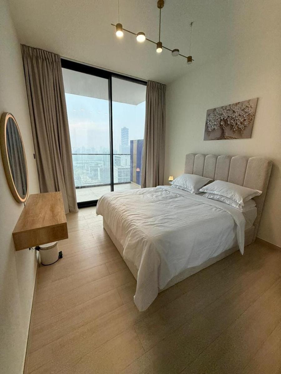 Modern 1BR Apartment High Floor In JVC Apartment in Dubai