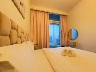 Luxury 2-Bedroom Apartment | Burj Khalifa View Apartment in Dubai