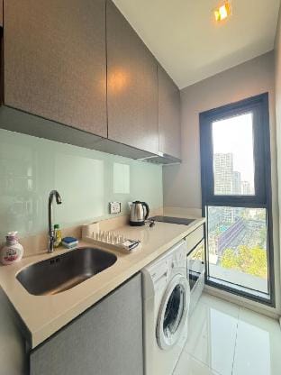 City View Condo | Pool, Sauna, Gym | 2 Min to BTS Apartment in Bangkok