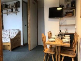Apartment in Planchamp at Foot of Slopes Apartment in Les Avanchers-Valmorel
