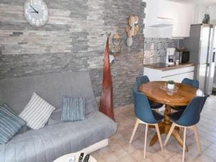 Houses  Villas for 4 People Apartment in Brittany