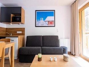 Apartment in Alps with Scenic Views Apartment in Provence-Alpes-Côte d'Azur