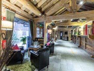 Apartment in Carroz dArraches with Jacuzzi Apartment in Arâches-la-Frasse